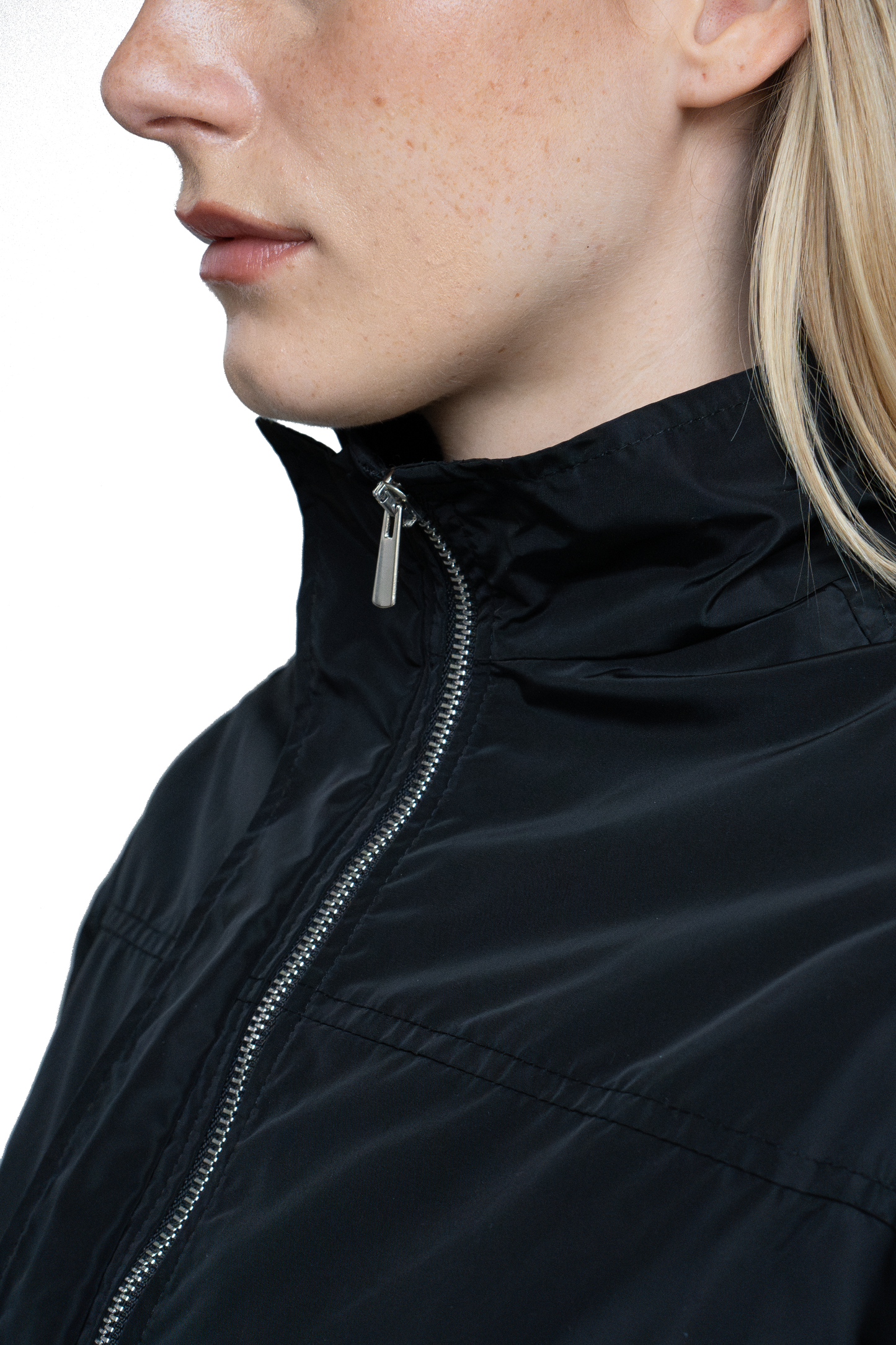 Cropped nylon Jacket
