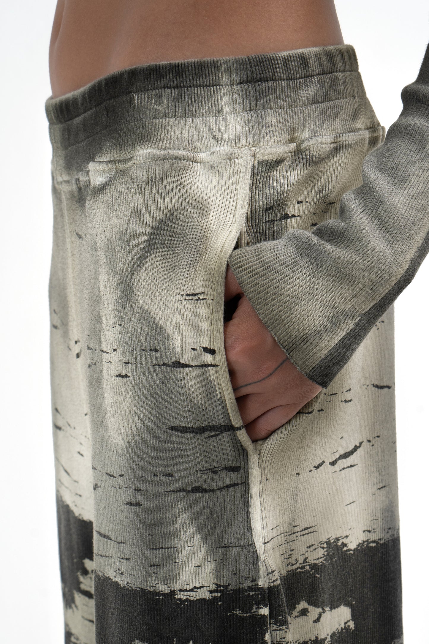 Oversized printed boxer shorts